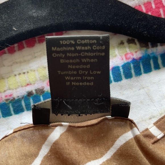 ANN TAYLOR sz 8 ruffled tank, side zipper - Picture 5 of 5